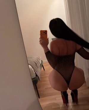 Kim, independent in Milan, photo 3