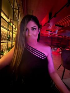 Vera, independent image 580983