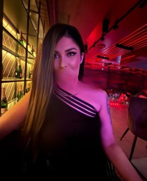 Vera, independent image 580983