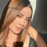 Mia, independent image 581059