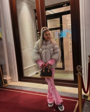 Sonia, independent image 581436