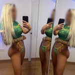 Yvonne, independent image 581553