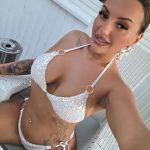 Nicole, independent image 582036