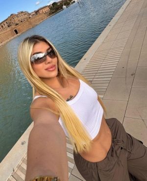 Camila, agency Tu Mejor Cita image 582221