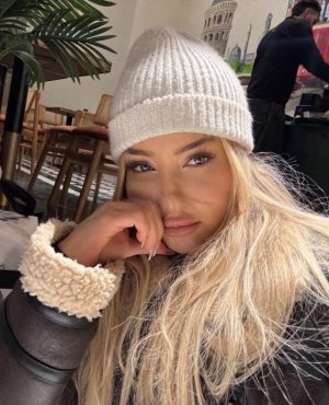 Beyza, agency Blackjacks Agency image 582703