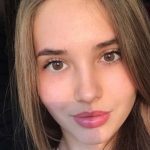 Kurba, independent image 582737