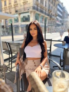 Alison, agency Flamingo image 583068