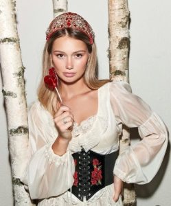 Aurora, agency Miracle image 583239