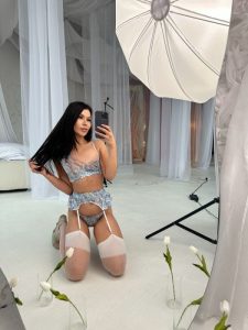 Monica, independent image 583243