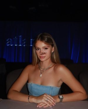Aurora, agency Miracle in Milan, photo 3