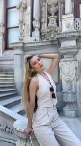Britney, agency Russian Escort in Italy image 585084
