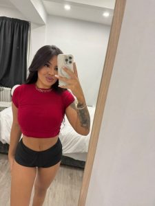 Luana, agency Snow White Beauty image 585183