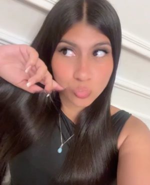 Karen, agency Pink Passion image 585388