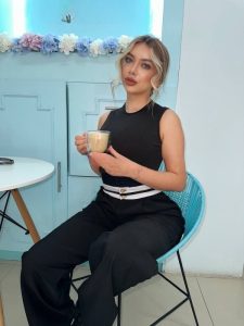 Mariane, agency Pink Passion image 585405