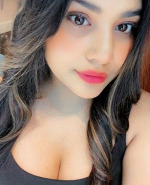 Shruti Sharma, independent image 585780