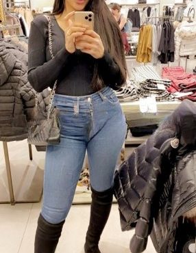 Hayat, independent image 586125