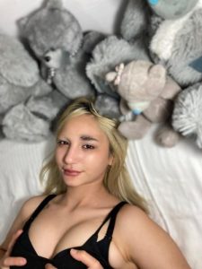 Elvira, independent image 586189