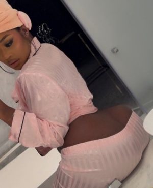 Kim, independent image 586489