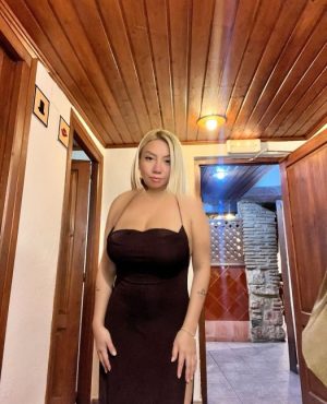 Sara, independent image 586840