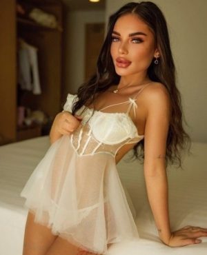 Tess, independent image 587816