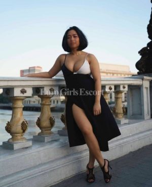 Clara Vinzons, independent in Manila, photo 3