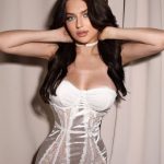 Tina, independent image 588272