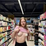 Lola, independent image 588315