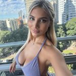 Bella, independent image 588528