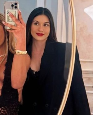 Isadora Vale, independent image 588823