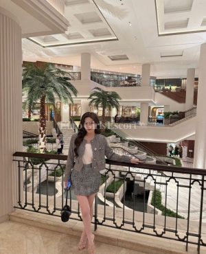 Calista Aprillia, independent image 588955