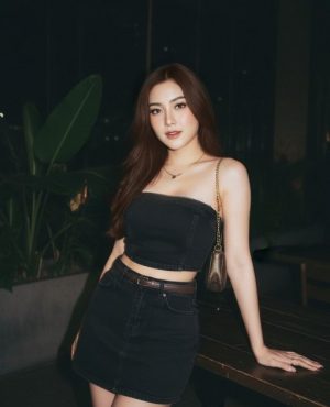 Calista Aprillia, independent in Jakarta, photo 2