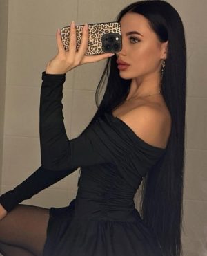 Esenia, independent image 589200