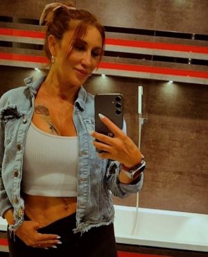 Valentina, independent image 589878