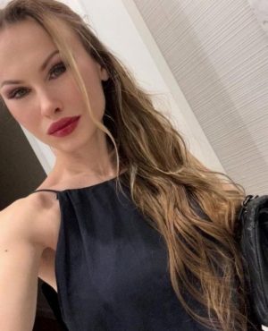 Peach, independent image 589927