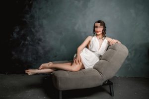 Valeria, independent image 590898