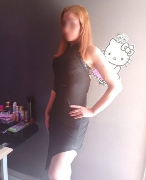 Howayda, independent image 590970