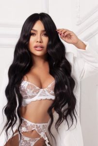 Ivana Vallestero, independent image 591211