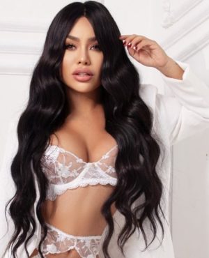 Ivana Vallestero, independent image 591211