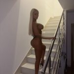 Amber, independent image 591595