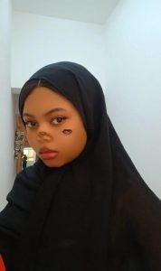 Aisha, independent image 592081