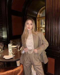 Faye Vale image 596543