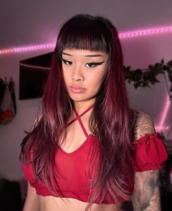 Asian model offering girlfriend experience to discerning gentlemen image 603034