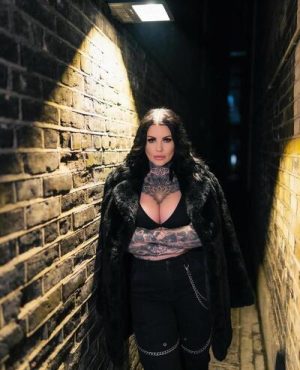 Beau Moore | Big Busty Goddess | in Perth, photo 3
